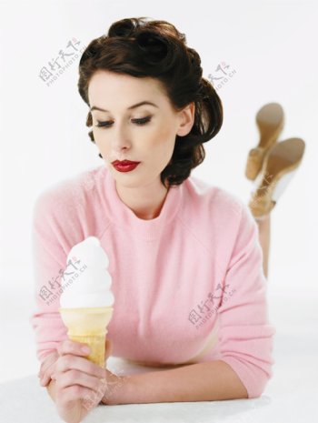冰淇淋优雅贵妇图片