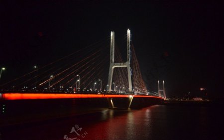 南昌八一桥夜景图片
