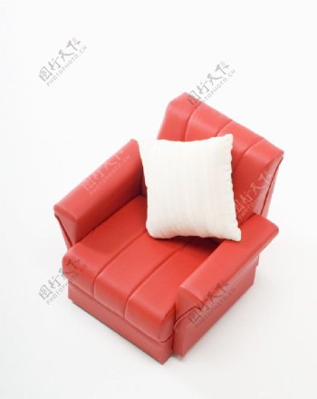 沙发红沙发图片