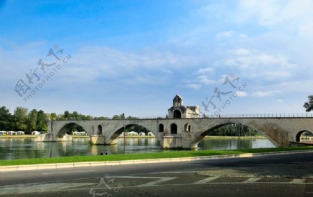 法国风景春天的石桥图片