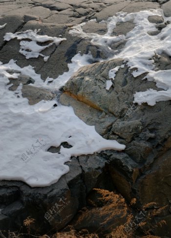 白雪与青岩图片