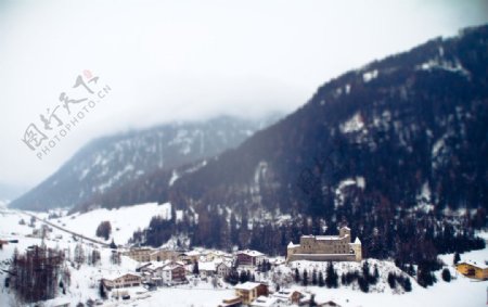 欧洲小镇雪景摄影图片