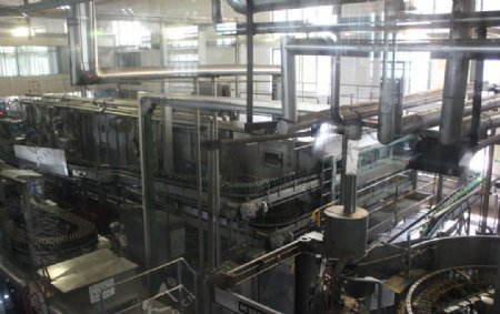 青岛啤酒生产线图片