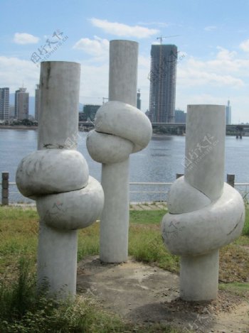 南江滨公园柱子建筑图片