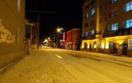 幸福街冬天夜色图片
