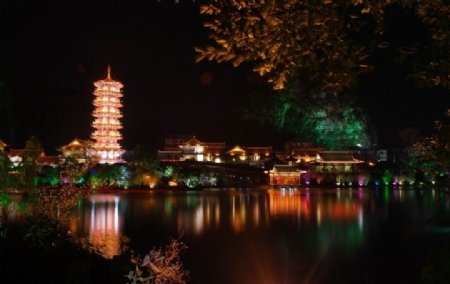 桂林木龙湖夜景图片