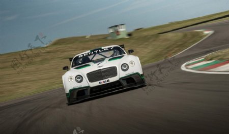 宾利欧陆GT3赛车图片