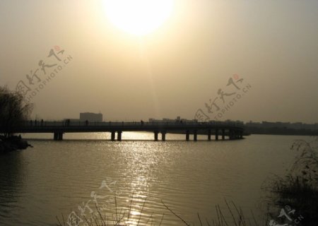 翡翠湖大桥图片