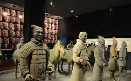 西安历史博物馆兵马俑图片