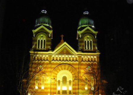 天津西开教堂夜景图片