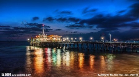 圣莫尼卡码头夜景图片
