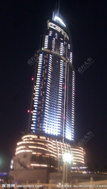 阿联酋迪拜游迪拜塔夜间景观非高清图片