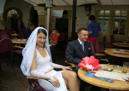 捷克布拉格婚礼新郎新娘图片
