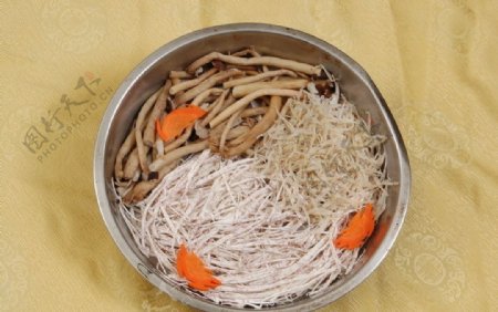 荷香鳗鱼仔芋丝蒸茶树菇图片