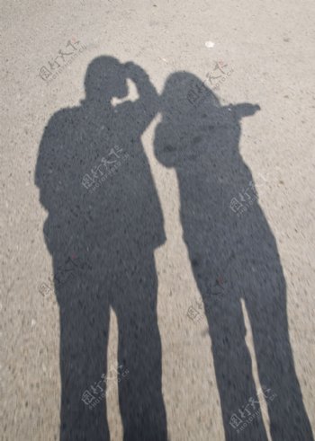 两个人的影子图片