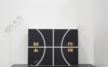 NIKE乔丹篮球鞋鞋盒广告