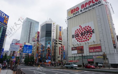 日本街景步行街马路