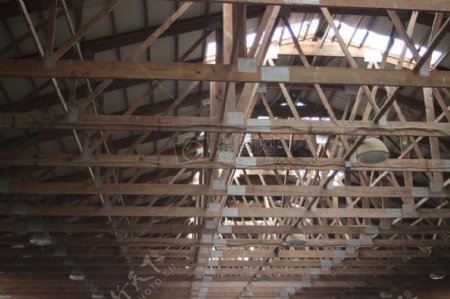 木材金属屋顶建筑棕色白色天花板灰色谷仓塑料INDUSTRAIL