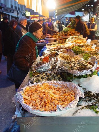 1海鲜市场在巴黎