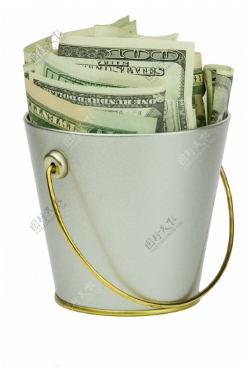 桶中的美元钞票图片