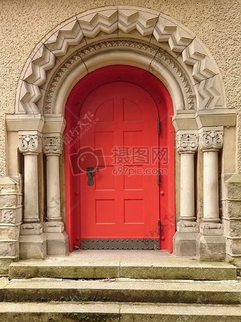 红色的门教堂