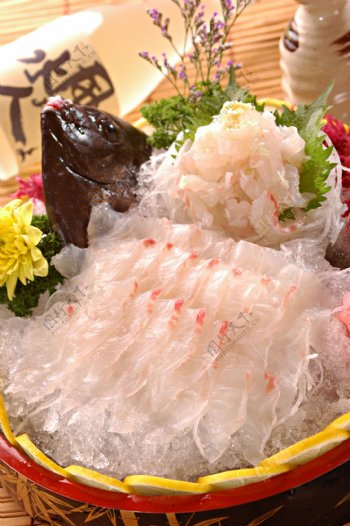 日式北海道活鱼刺身料理拼盘图片