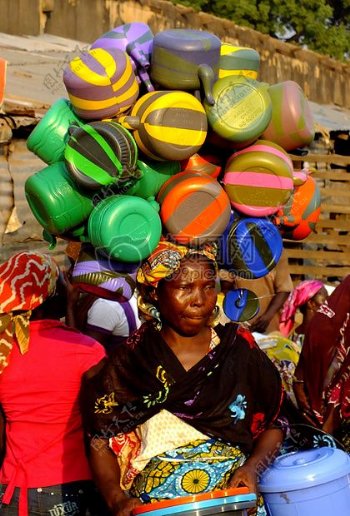 非洲的农村妇女