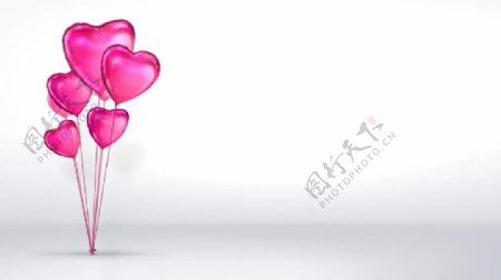 粉色爱心气球摆动动态视频素材