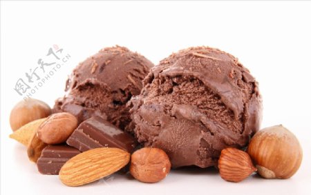 冰淇淋巧克力坚果