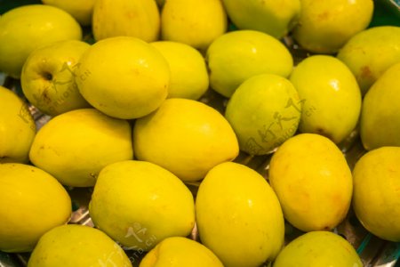 黄色水果李子新鲜摄影