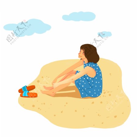 夏天坐在沙滩上的女孩