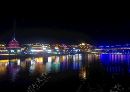 汉中廊桥夜景