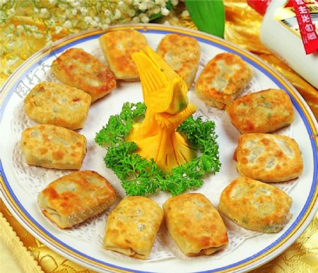 鲜鱼莲菜饼