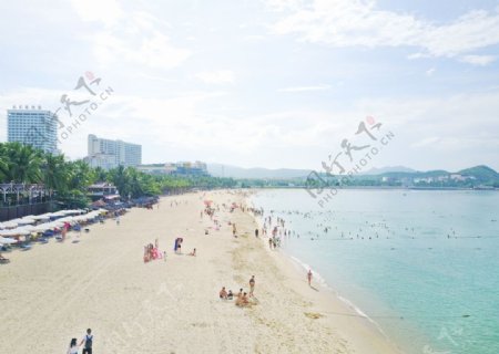 海南三亚大东海浴场沙滩