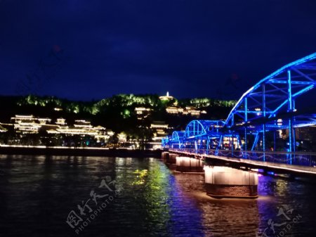 中山桥夜景图片