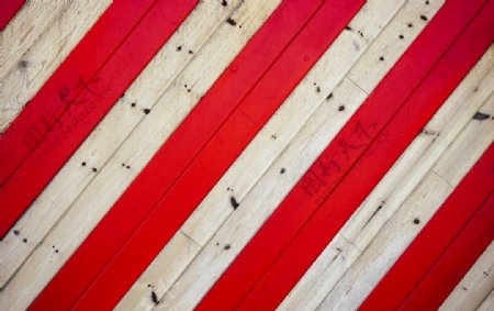 红白木板背景图片