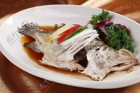 豫菜清蒸桂鱼图片