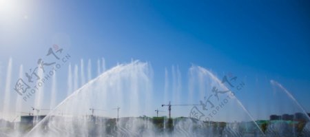 泰安西湖喷泉图片