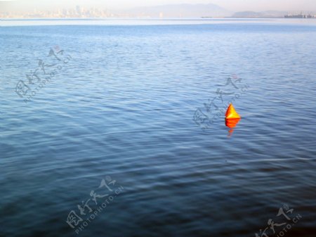 湖光水色图片