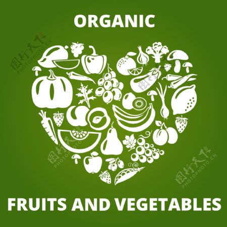 蔬菜水果组成的心