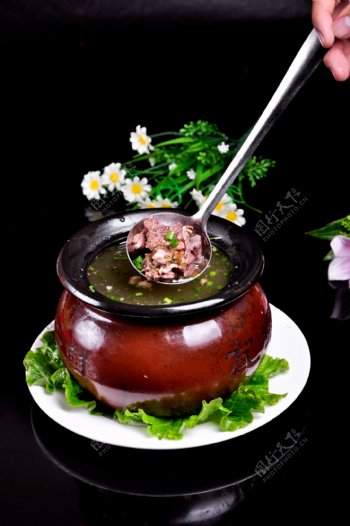排骨绿豆紫菜汤图片