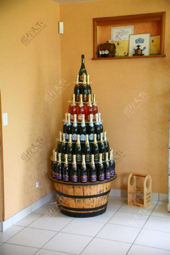 波尔多葡萄酒图片