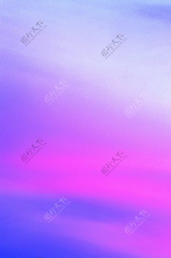 紫色霞光背景