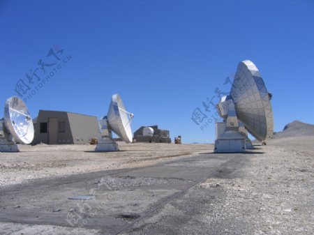 高原上的布雷望远镜图片