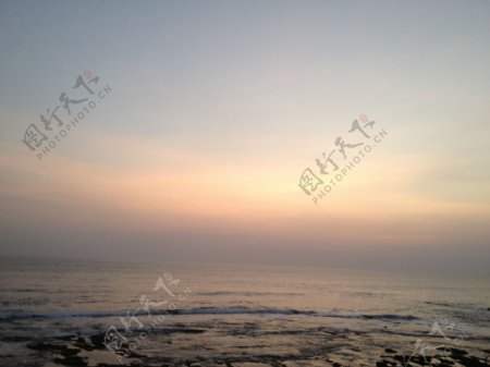 巴厘岛夕阳海景图片