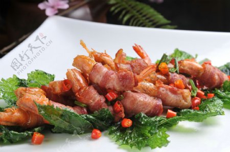 米椒腌肉虾卷图片