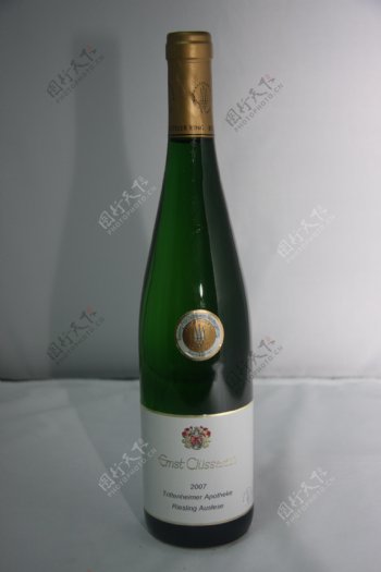 德国摩泽尔产区甜白葡萄酒图片