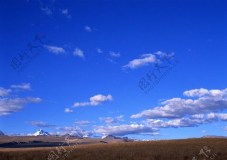 沙漠大气白云天空背景素材