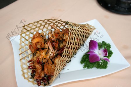 竹圈茶香虾图片