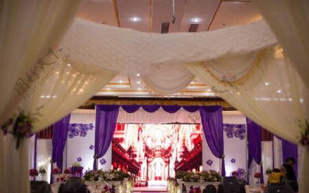 紫色婚礼素材图片